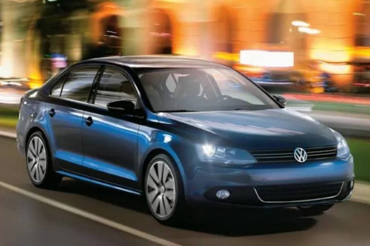 O mexicano Jetta, da Volks: modelos luxuosos vêm de fora. Produção local, só de populares (Divulgação)
