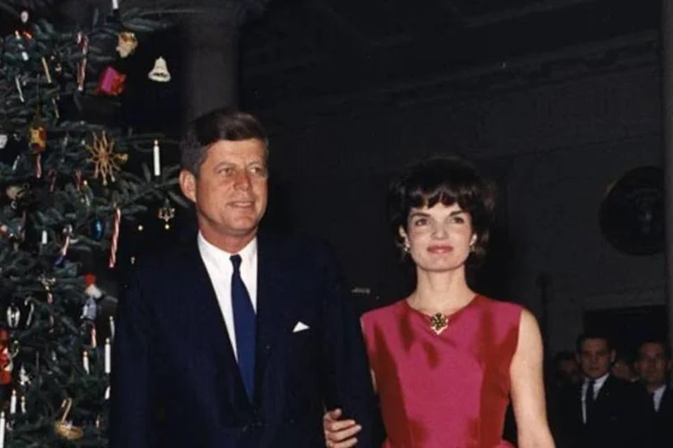  John F. Kennedy coma  mulher: o suposto caso com a estagiária só teria acabado com a morte do presidente (Darren McCollester/Getty Images)