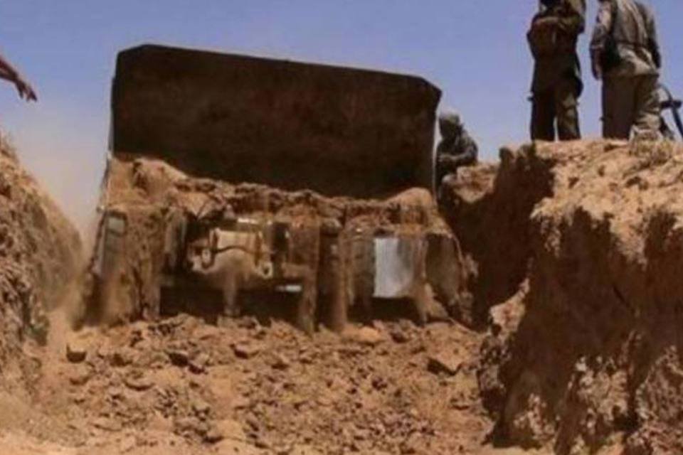 Bombardeios matam 23 jihadistas perto de represa de Mossul