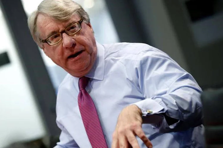 
	Jim Chanos: &quot;sim, ainda estamos vendidos, mas realizamos algum lucro&quot;, disse
 (Mike Segar/Reuters)