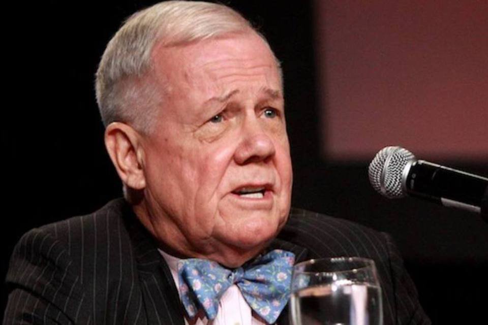 Não é hora de vender ações, diz Jim Rogers