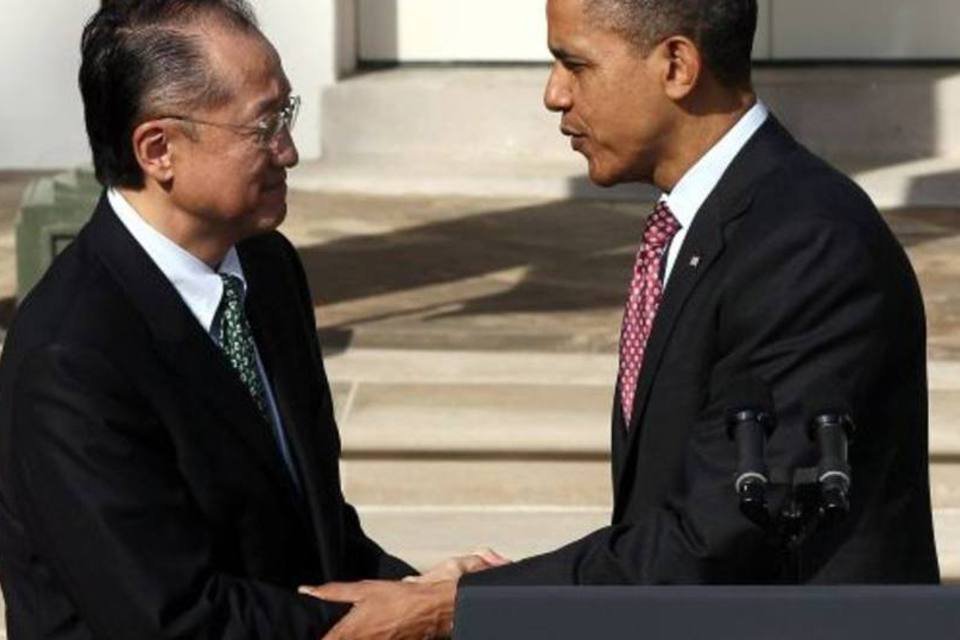 Jim Yong Kim é nomeado novo presidente do Banco Mundial