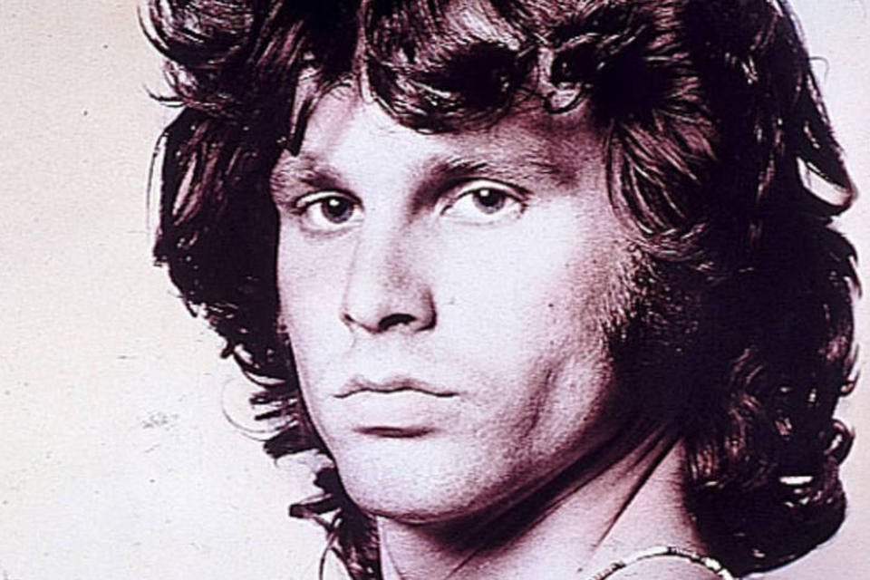 Cantora diz que ex-namorado matou Jim Morrison por acidente
