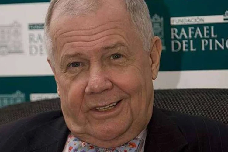 
	Jim Rogers: &ldquo;Gostaria que o governo come&ccedil;asse a fazer coisas melhores para que eu pudesse investir no Brasil&rdquo;
 (Wikimedia Commons)