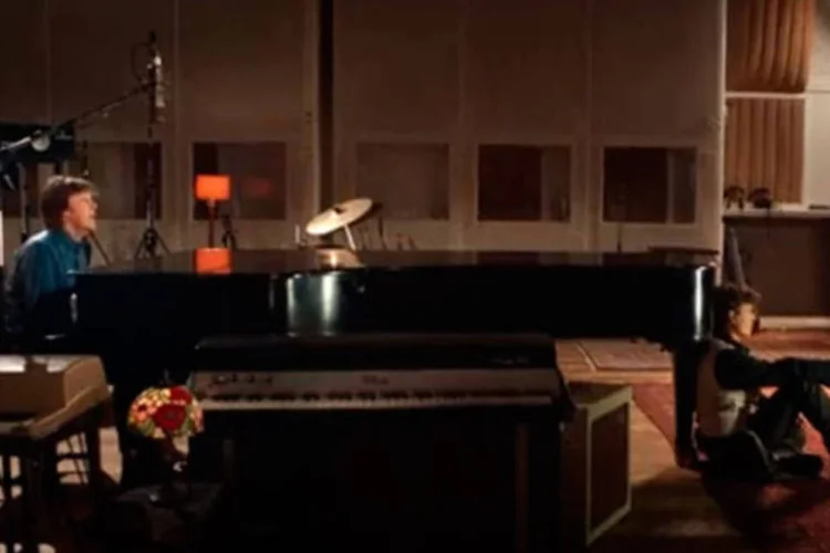 Paul McCartney e Johnny Depp em novo clipe (Reprodução/Youtube)