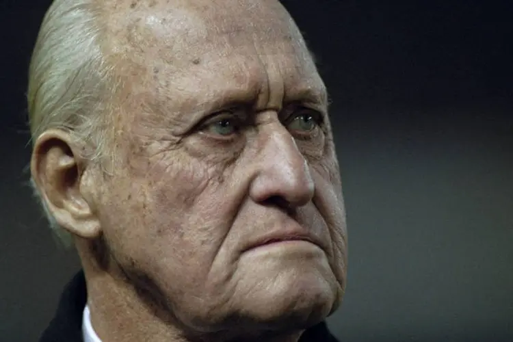 
	Jo&atilde;o Havelange: antes de chegar &agrave; Fifa, o curr&iacute;culo de Havelange j&aacute; estava vinculado ao esporte
 (Nuno Correia/AllsportUK/Allsport/Getty Images)