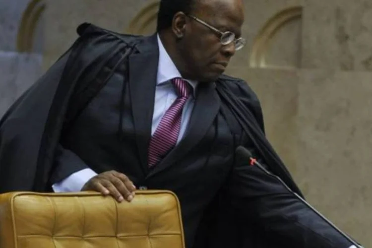 
	O ministro do STF e relator do processo do mensal&atilde;o, Joaquim Barbosa
 (Valter Campanato/Agência Brasil)