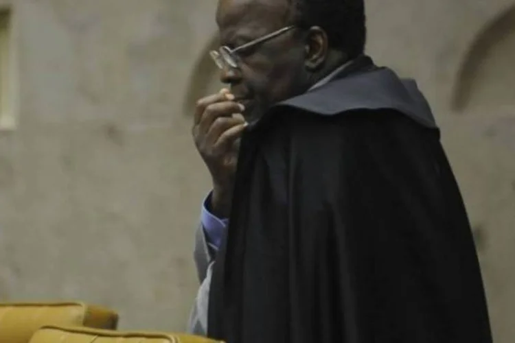 O ministro do Supremo Tribunal Federal (STF), Joaquim Barbosa, relator do processo do mensalão (Fabio Rodrigues Pozzebom/Agência Brasil)