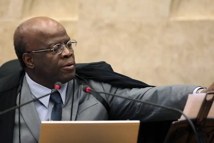 
	Ministro Joaquim Barbosa presidindo a sess&atilde;o plen&aacute;ria do STF
 (Carlos Humberto/SCO/STF)