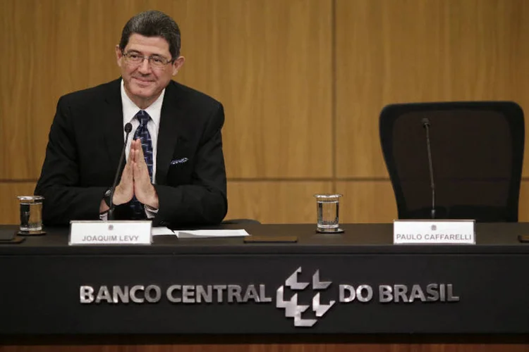 
	Levy afirmou que h&aacute; tenta&ccedil;&atilde;o de jogar para a pol&iacute;tica monet&aacute;ria todo o esfor&ccedil;o em rela&ccedil;&atilde;o ao combate &agrave; infla&ccedil;&atilde;o e defendeu que o mix de pol&iacute;tica fiscal e monet&aacute;ria &eacute; muito importante nesse processo
 (Ueslei Marcelino/Reuters)