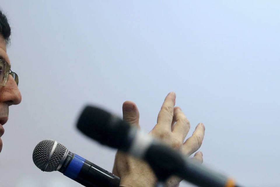 Eleição de Macri traz dinâmica favorável, diz Levy