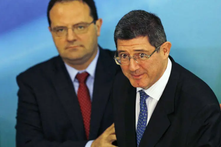 
	Joaquim Levy e Nelson Barbosa: a informa&ccedil;&atilde;o est&aacute; em nota divulgada hoje pelos minist&eacute;rios da Fazenda e do Planejamento
 (Ueslei Marcelino/Reuters)