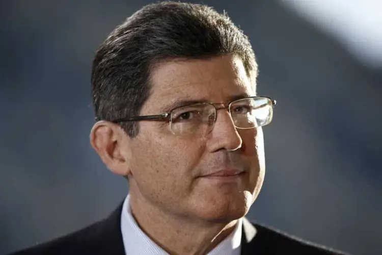 
	Joaquim Levy: &quot;temos 370 bilh&otilde;es (de d&oacute;lares) de reservas, isso &eacute; um valor muito significativo&quot;
 (Simon Dawson/Bloomberg)