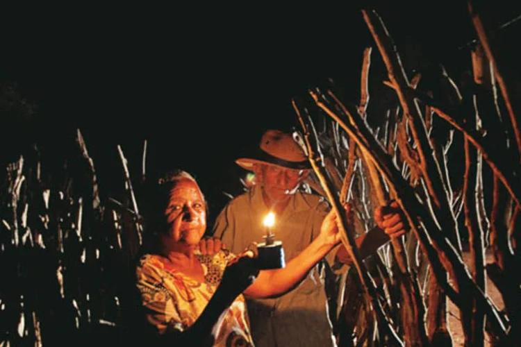 Joaquim Macedoe a mulher, Agostinha: nascidos e criados em Betânia do Piauí, eles nunca tiveram energia elétrica em casa (Cristiano Mariz/EXAME.com)