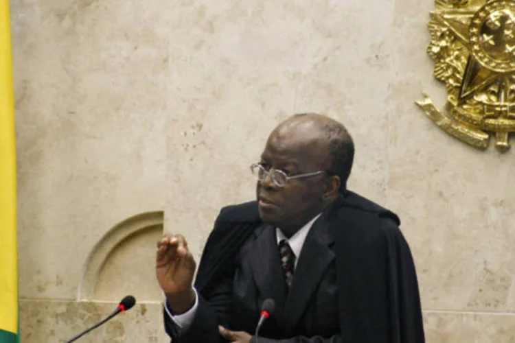 
	Joaquim&nbsp;Barbosa: Barbosa alegou que nos autos s&oacute; h&aacute; provas de que Rodrigues recebeu dinheiro do esquema do mensal&atilde;o no dia 17 dezembro de 2003
 (Gervásio Baptista/STF)