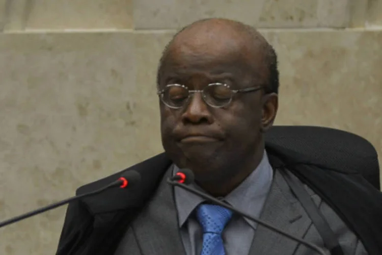 
	Joaquim Barbosa: presidente do STF acusou Barroso de fazer &ldquo;discurso pol&iacute;tico&rdquo;
 (Marcello Casal Jr./Agência Brasil)