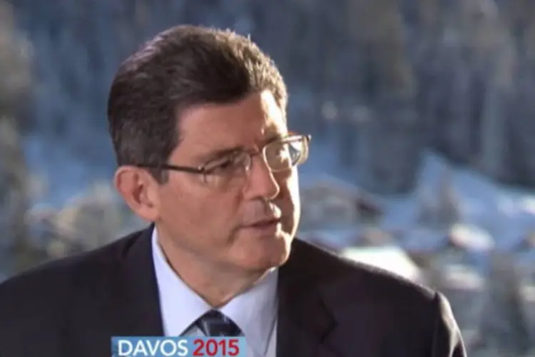 Joaquim Levy em entrevista para a Bloomberg TV em Davos, na Suíça (Reprodução/Bloomberg)