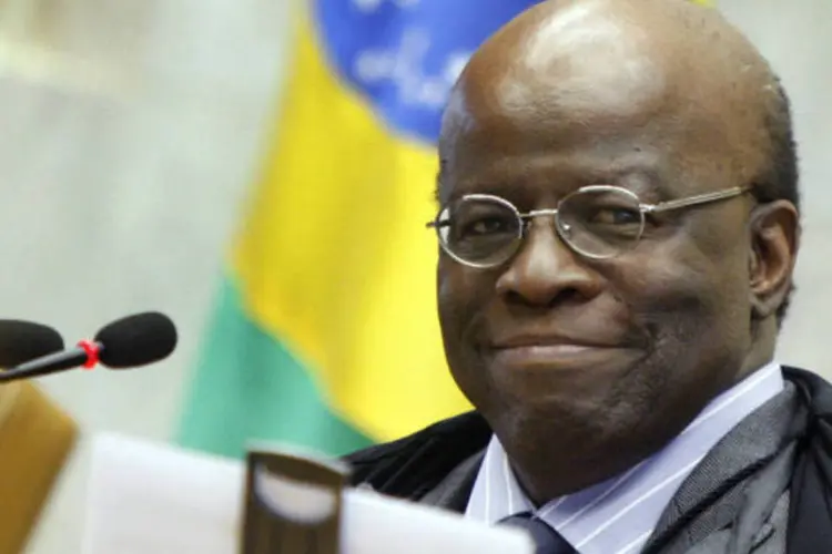 
	Joaquim Barbosa durante an&uacute;ncio de sua aposentadoria do STF, nesta quinta-feira
 (Nelson Jr./STF)