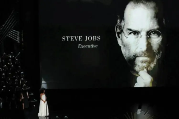 Homenagem a Steve Jobs: escrito por Matthew Whitely e dirigido por Joshua Michael Stern, "jOBS" se centra na vida do co-fundador da Apple de 1971 a 2000 (©afp.com / Robyn Beck)