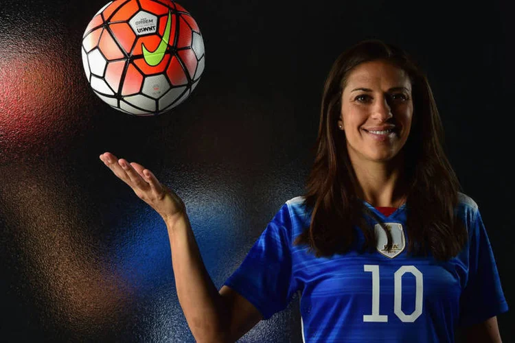 
	Carli Lloyd: jogadora do Houston Dash e camisa 10 da sele&ccedil;&atilde;o dos Estados Unidos, &eacute; uma das principais favoritas
 (Harry How / Getty Images)