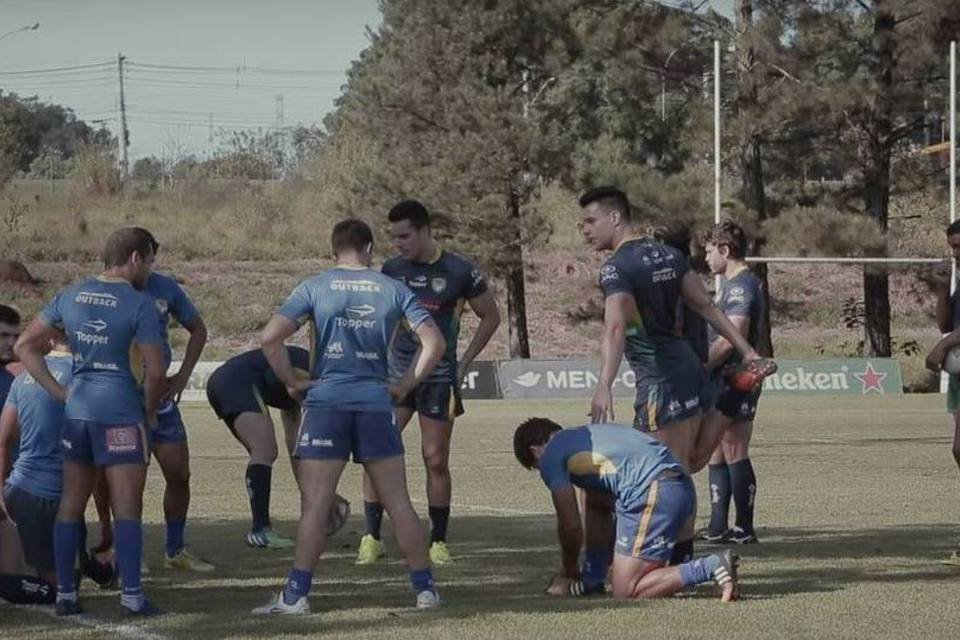 Heróis do rugby brasileiro estrelam campanha de Dove