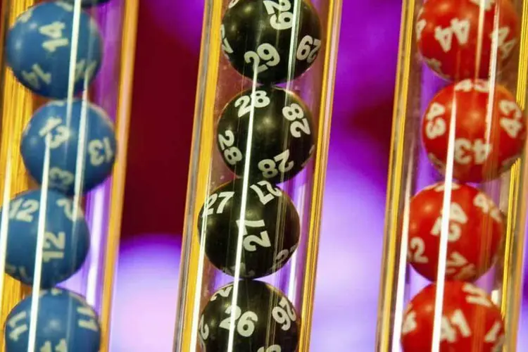 
	Bolas de loteria: apostas para o concurso podem ser feitas at&eacute; as 19h deste s&aacute;bado (hor&aacute;rio de Bras&iacute;lia)
 (Martynasfoto/Thinkstock)