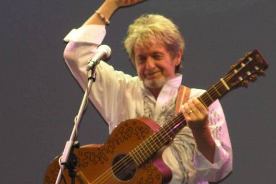 Jon Anderson, ex-vocalista do Yes, faz show solo em SP