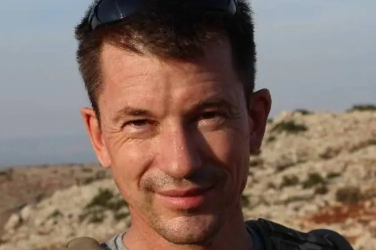 
	O jornalista brit&acirc;nico John Cantlie: Cantlie foi sequestrado em novembro de 2012
 (AFP)