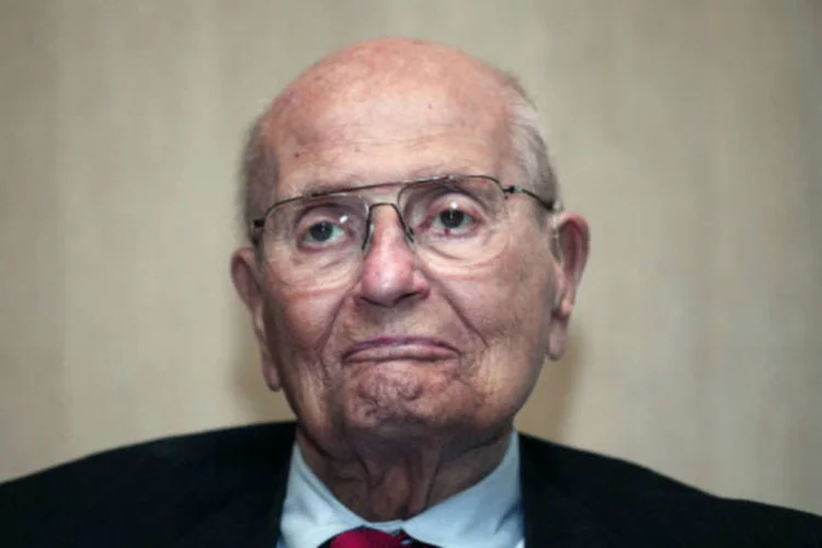 O democrata John Dingell, congressista mais antigo dos Estados Unidos, que dá lugar à sua mulher Debbie (Getty Images)