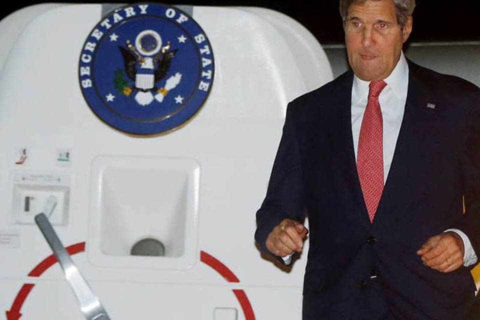 Kerry chega ao Cairo para pressionar por cessar-fogo em Gaza