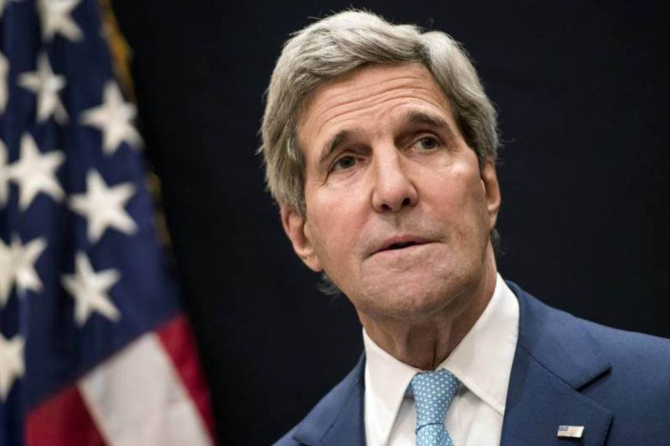 Kerry pede que o Egito apoie a liberdade de imprensa