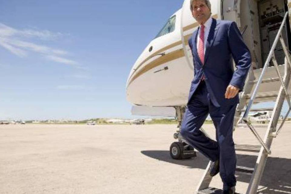 Secretário de Estado americano faz visita surpresa à Somália