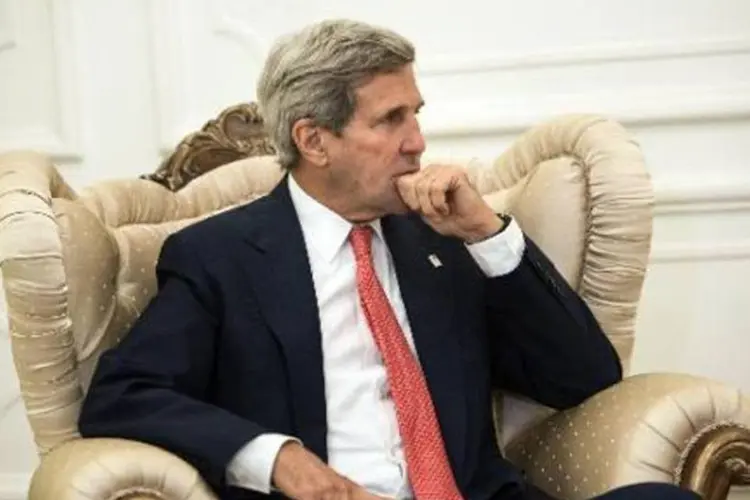 O secretário de Estado americano, John Kerry: ele se reunirá com lideranças para debater formas de eliminar o EI (Brendan Smialowski/AFP)