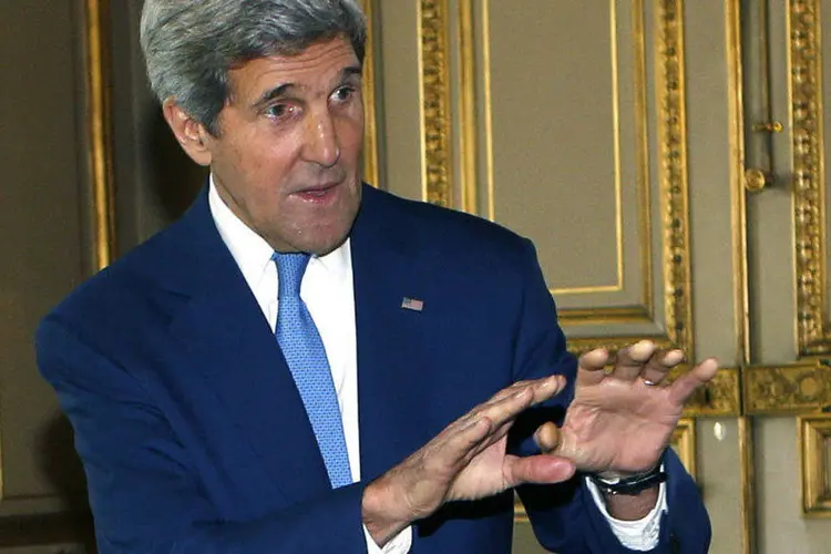 John Kerry: Kerry disse trabalha "para o estabelecimento de um cessar-fogo" (Gonzalo Fuentes/Reuters)