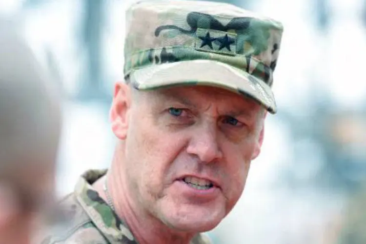 O general americano John O'Connor: Diante da ameaça russa, a Otan decidiu reforçar a defesa desses países com uma nova força de 5.000 homens  (AFP/ ILMARS ZNOTINS)