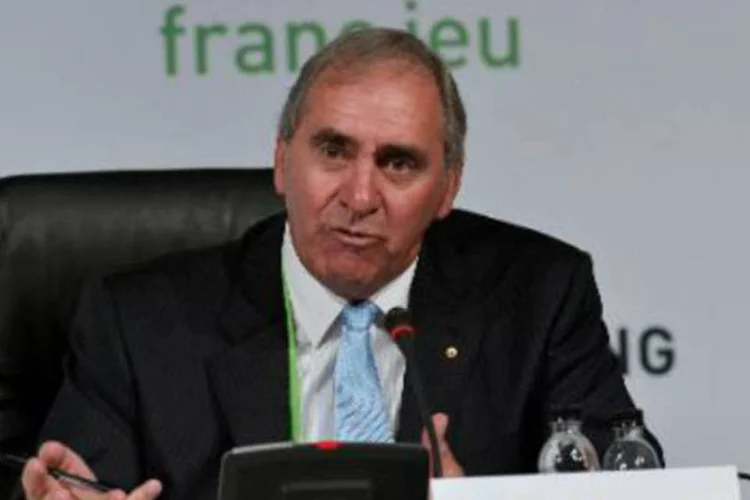 
	John Fahey: &quot;Tenho quase certeza que isso n&atilde;o vai acontecer antes do Mundial do ano que vem&quot;, considerou presidente da Ag&ecirc;ncia Mundial Antidoping
 (AFP)
