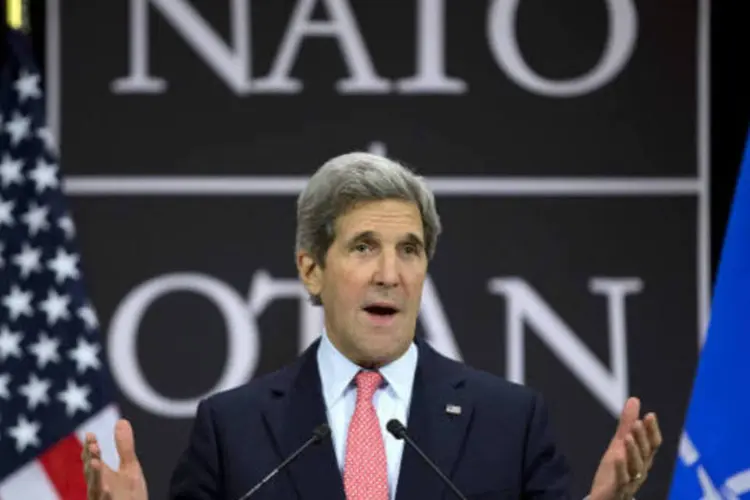 
	John Kerry: ministros das Rela&ccedil;&otilde;es Exteriores dos pa&iacute;ses-membros da Otam aprovaram poss&iacute;vel envio de tropas militares a pa&iacute;ses que fazem fronteira com a R&uacute;ssia
 (REUTERS/Evan Vucci/Pool)