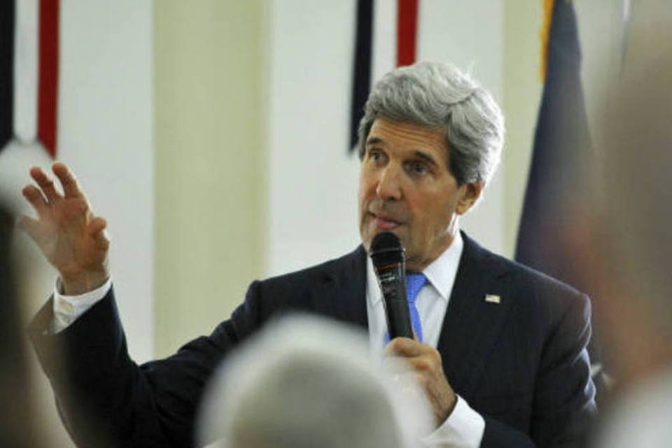 Kerry vê "tempo curto" para negociar paz no Oriente Médio