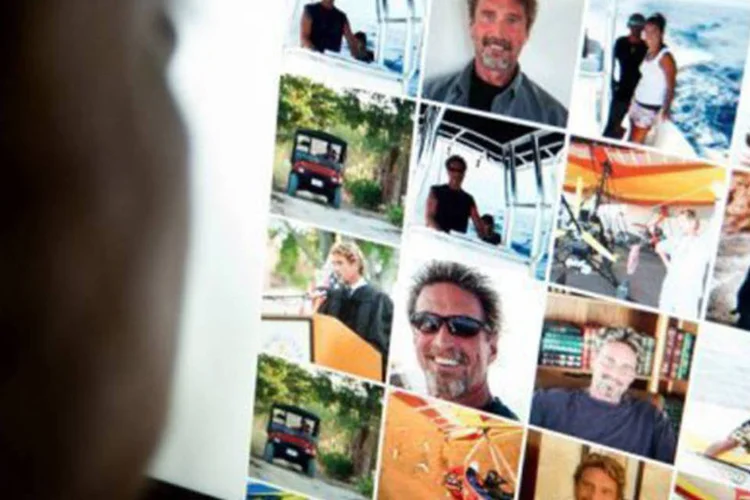 Página de John McAfee no Facebook: até o momento, a oficial da Interpol na Guatemala não conhece de nenhuma ordem internacional de captura contra ele (©AFP/File / Karen Bleier)