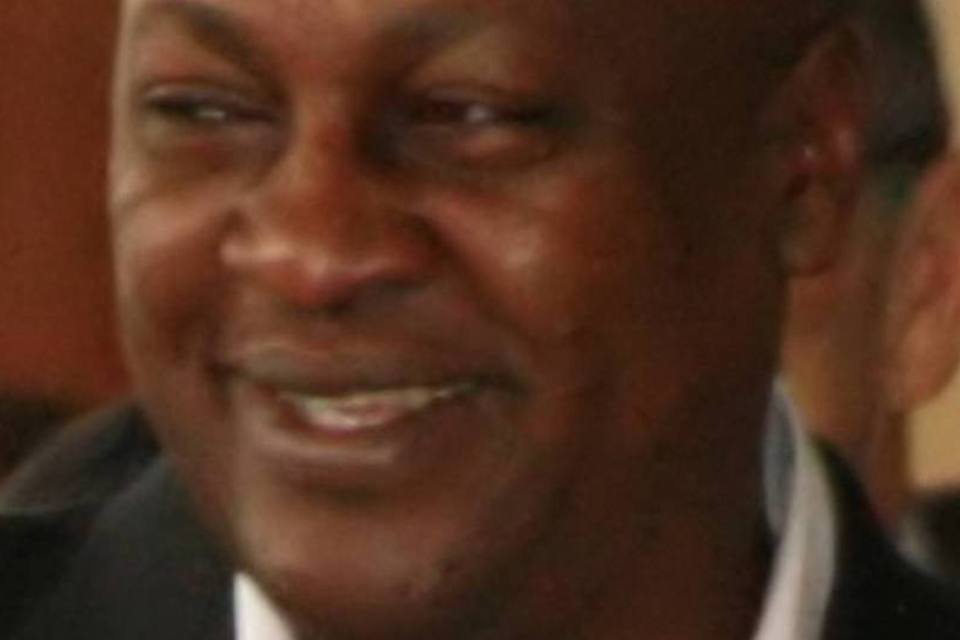 Vice-presidente ganês é empossado após a morte de Atta Mills