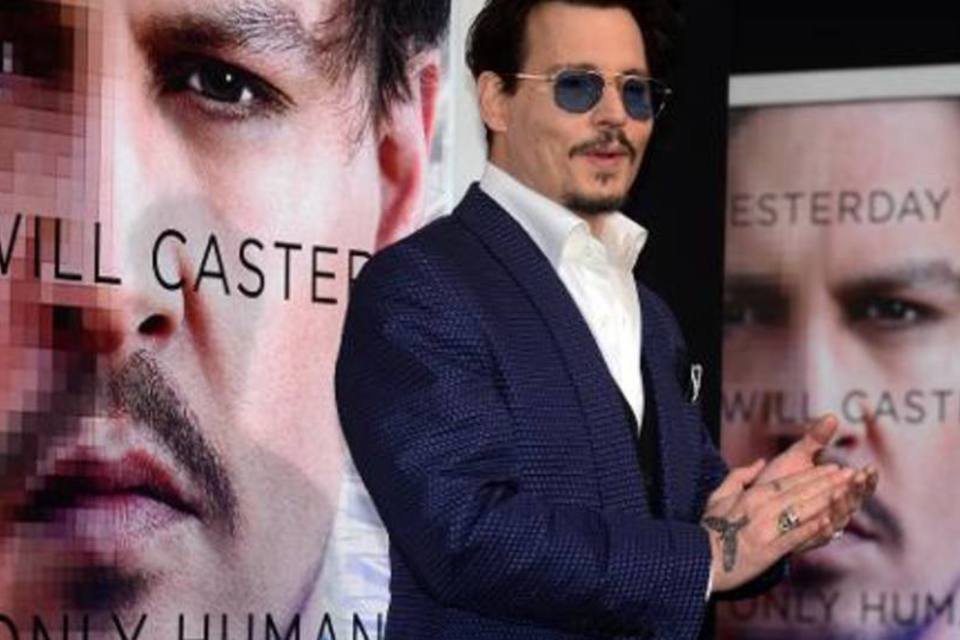 Johnny Depp deixa as fantasias de lado em Transcendance