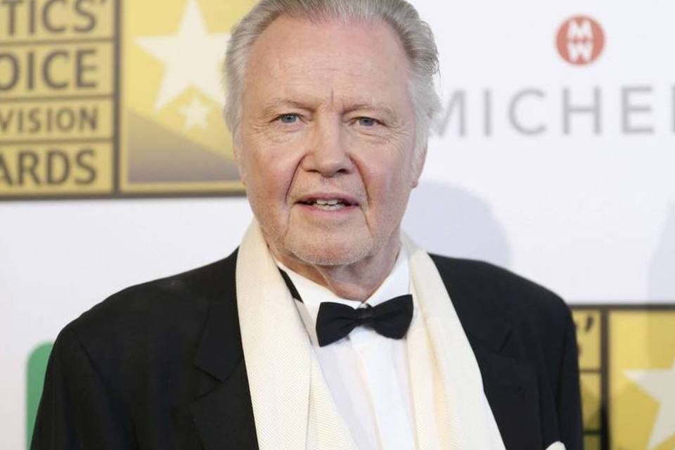 Jon Voight ataca Javier Bardem por críticas à Israel