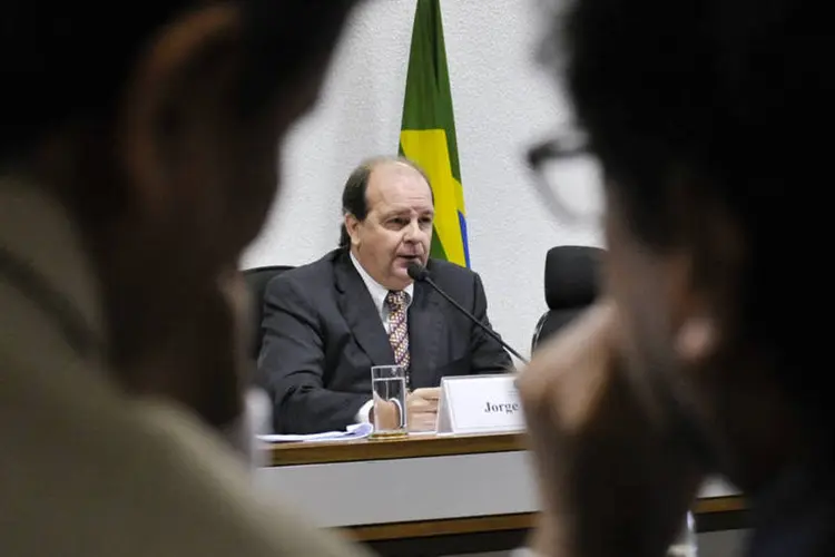 Jorge Zelada presta depoimento à CPI que investiga denúncias de corrupção na Petrobras (Geraldo Magela/Reuters)