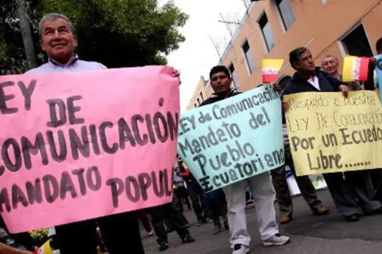 Partidários do governo apoiam a lei de imprensa aprovada em 2013 (Micaela Ayala/AFP)