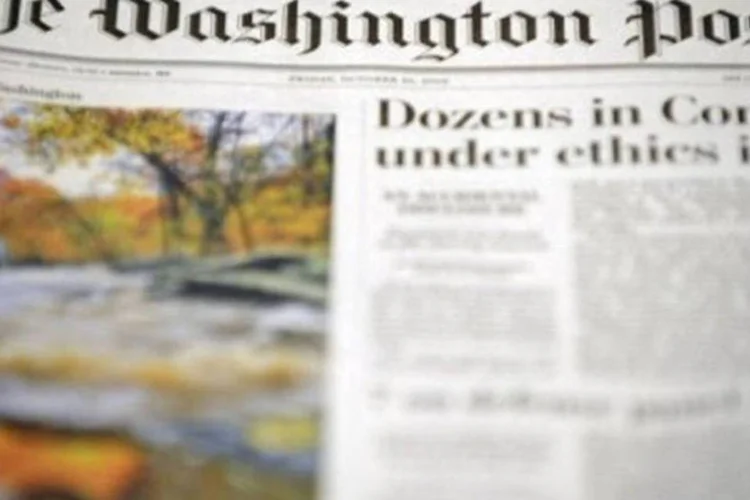 
	Washington Post: o Washington Post, que h&aacute; alguns anos estava avaliado em mais de 1 bilh&atilde;o de d&oacute;lares, viu como suas perdas aumentavam de forma progressiva e finalmente foi vendido a Jeff Bezos por 250 milh&otilde;es de d&oacute;lares.
 (©afp.com / Nicholas Kamm)
