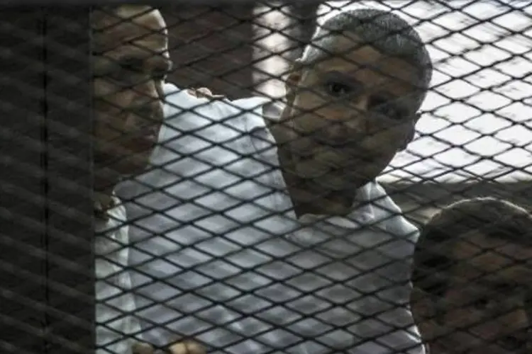 Tribunal egípcio condena jornalistas acusados de apoiar islamitas (Khaled Desouki/AFP)