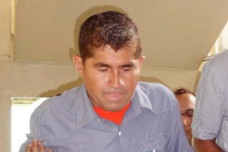 
	Jos&eacute; Salvador Alvarenga:&nbsp;Alvarenga, de 37 anos, chegou &agrave;s Ilhas Marshall h&aacute; 12 dias, depois de passar um ano &agrave; deriva no Oceano Pac&iacute;fico
 (AFP)