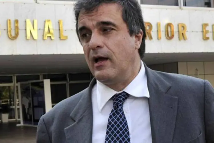 José Eduardo Cardozo: desarmamento é uma das prioridades do ministro da Justiça (José Cruz/Agência Brasil)