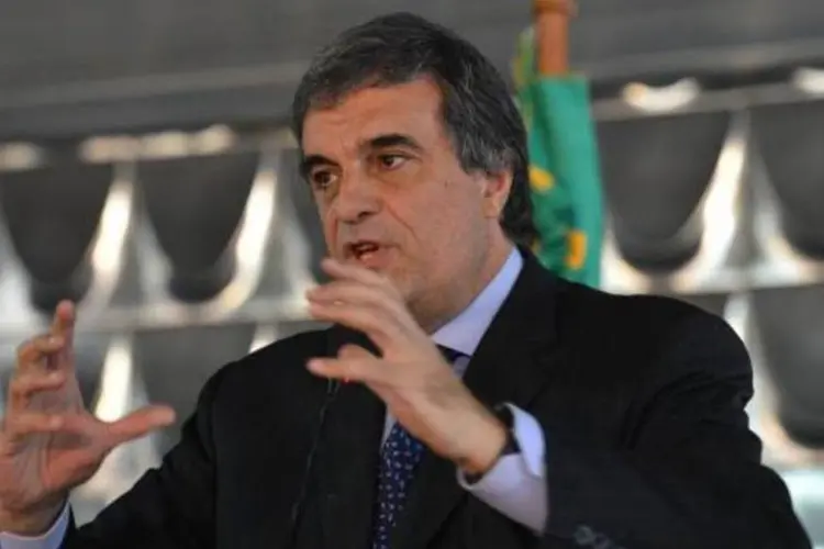 
	Cardozo: ministro voltou a defender puni&ccedil;&atilde;o nos casos em que for comprovado recebimento de dinheiro indevido
 (Elza Fiuza/Agência Brasil)