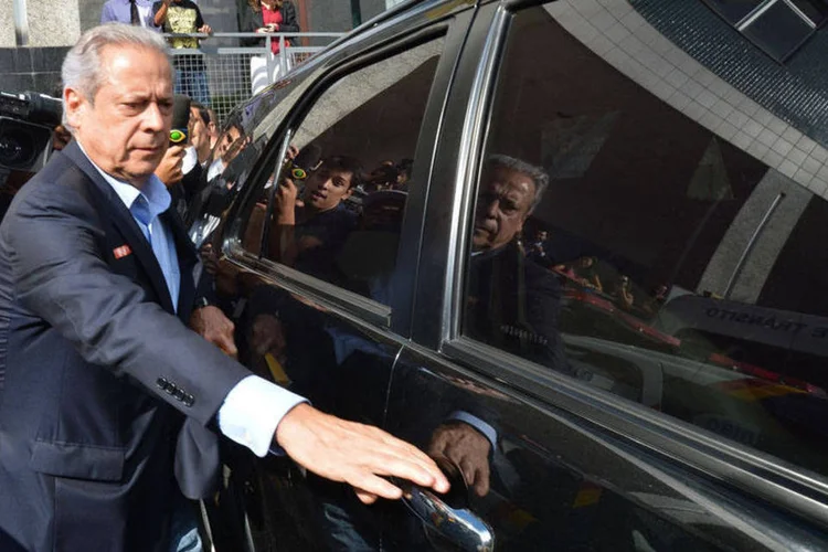 
	O ex-ministro Jos&eacute; Dirceu: ele n&atilde;o cr&ecirc; na volta de Lula em 2018
 (Fabio Rodrigues Pozzebom/Agência Brasil)